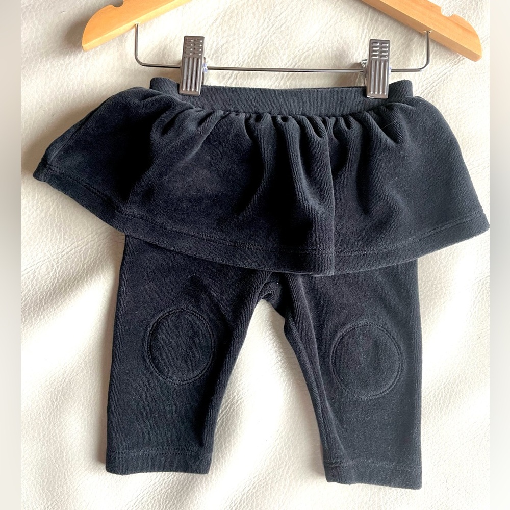 Gap Velvet Elegant Baby Girl Skirt Tutu Leggings, Classic Black, Knee Detail